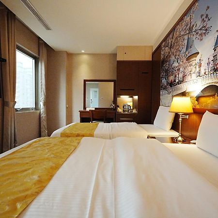 York Hotel Taipei Esterno foto