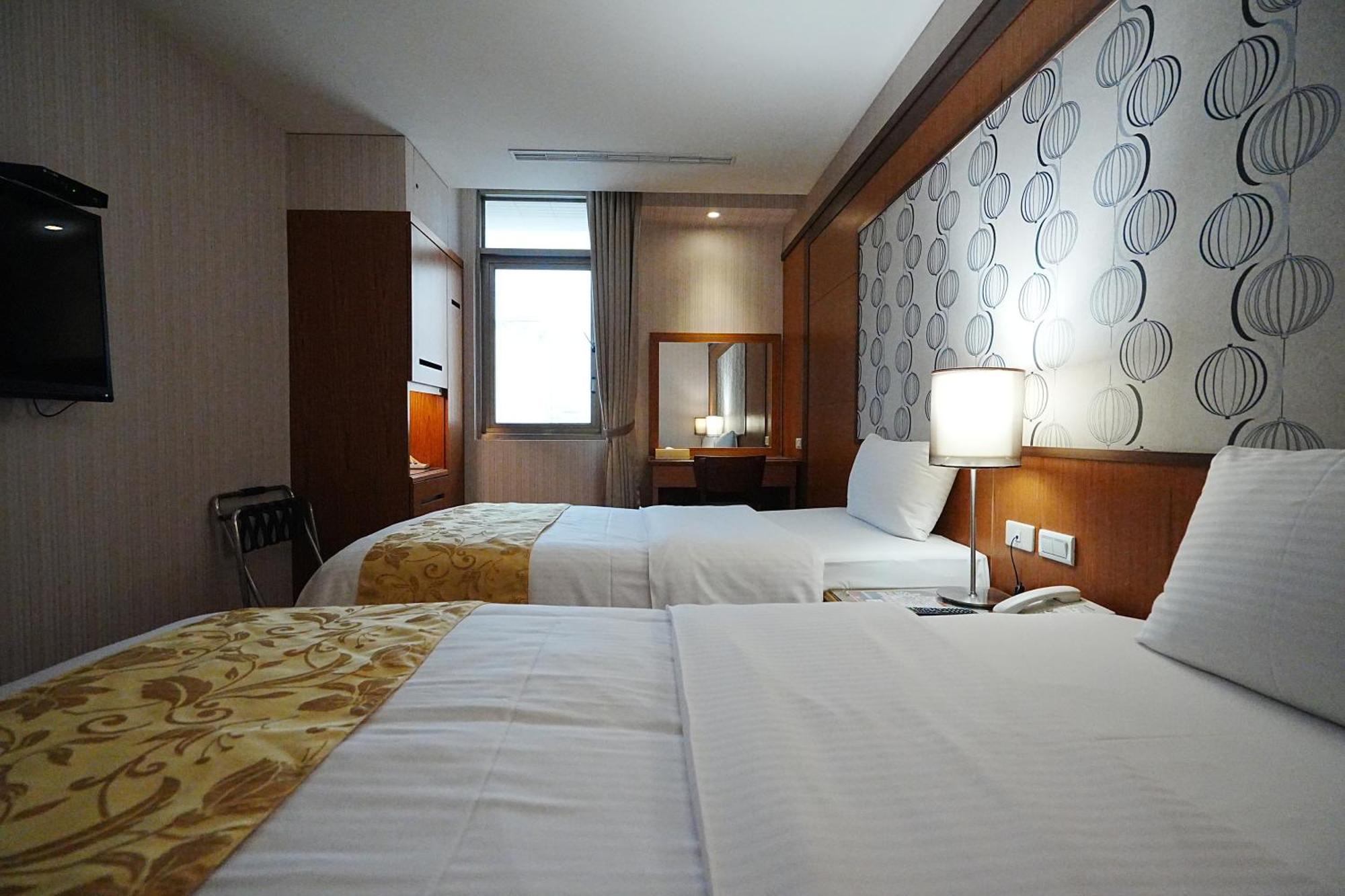 York Hotel Taipei Esterno foto
